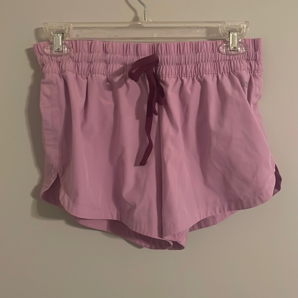 Running shorts